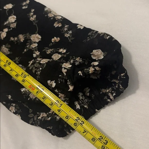 And Now This Black Floral chiffon v neck top SZ 1X plus size puffy sleeve NWT - Picture 9 of 14